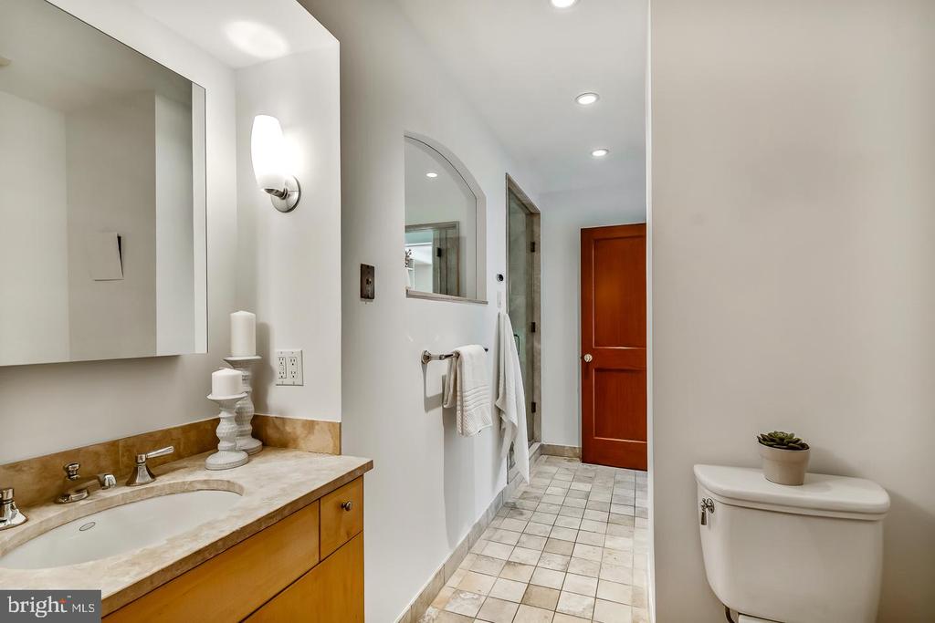 1820 RITTENHOUSE SQUARE Unit: 1601
