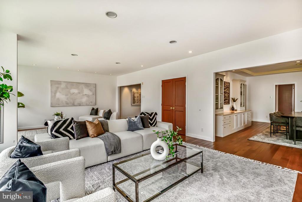 1820 RITTENHOUSE SQUARE Unit: 1601