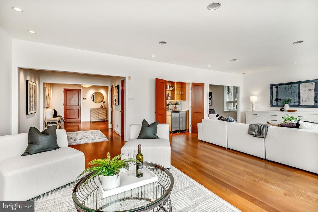 1820 RITTENHOUSE SQUARE Unit: 1601