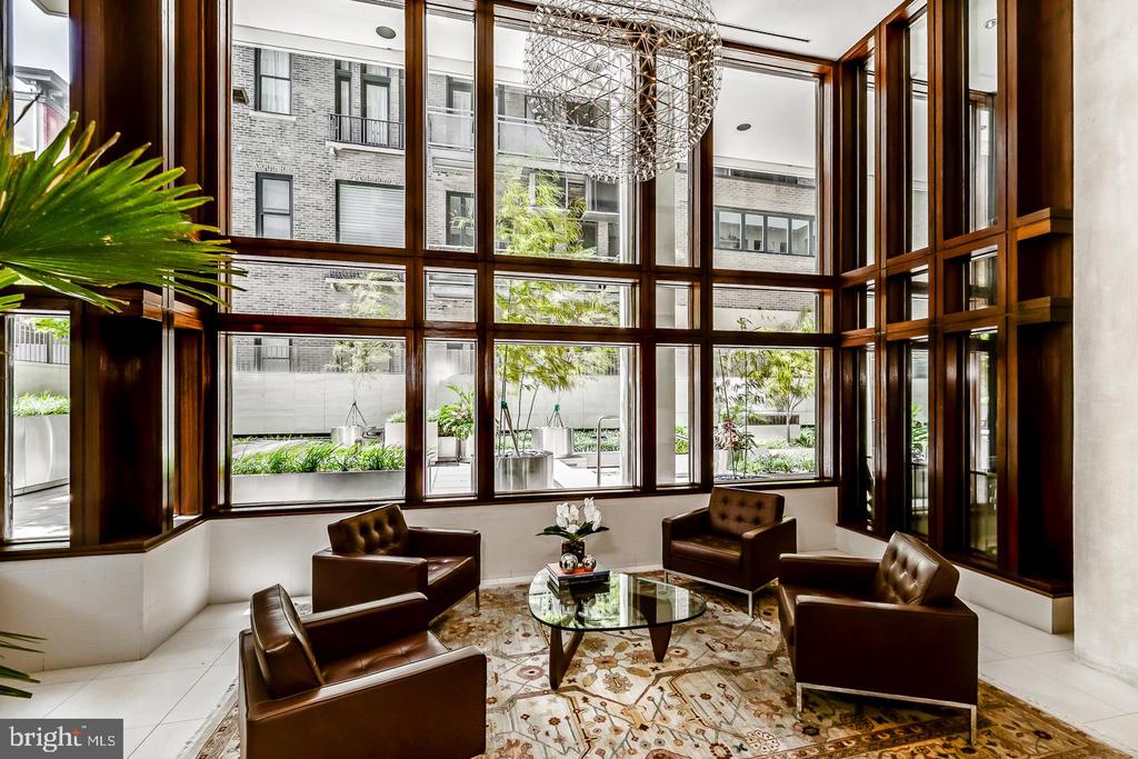 1820 RITTENHOUSE SQUARE Unit: 1601