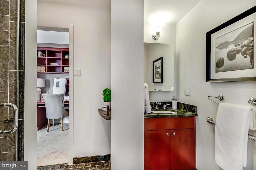 1820 RITTENHOUSE SQUARE Unit: 1601