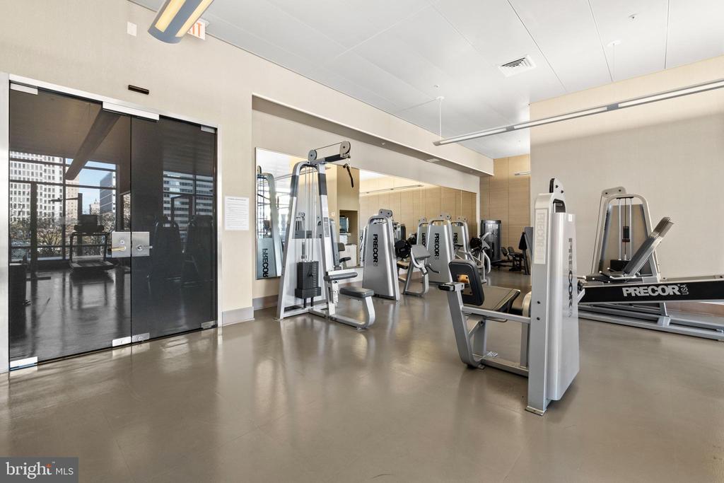 1414 S PENN SQUARE 40D