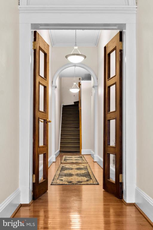 1121 WALNUT STREET