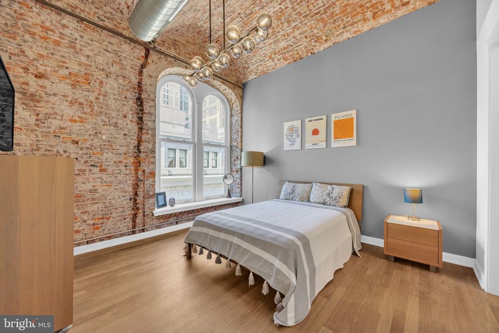 105 S 12TH STREET 402