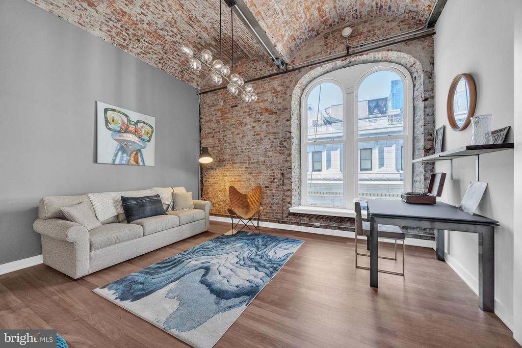 105 S 12TH STREET 402
