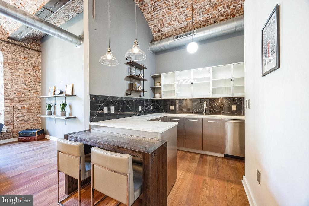 105 S 12TH STREET 402