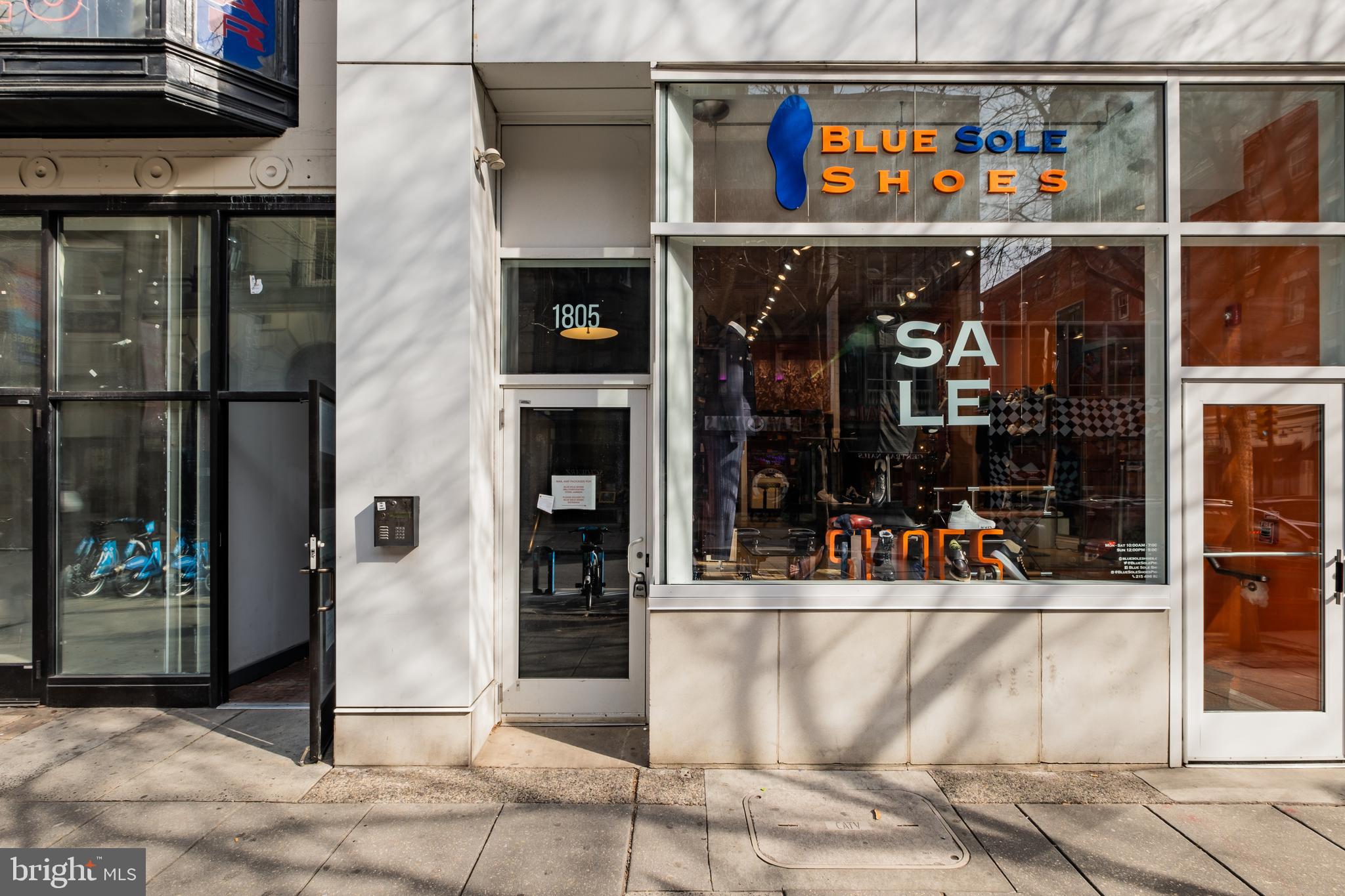 1805 CHESTNUT STREET