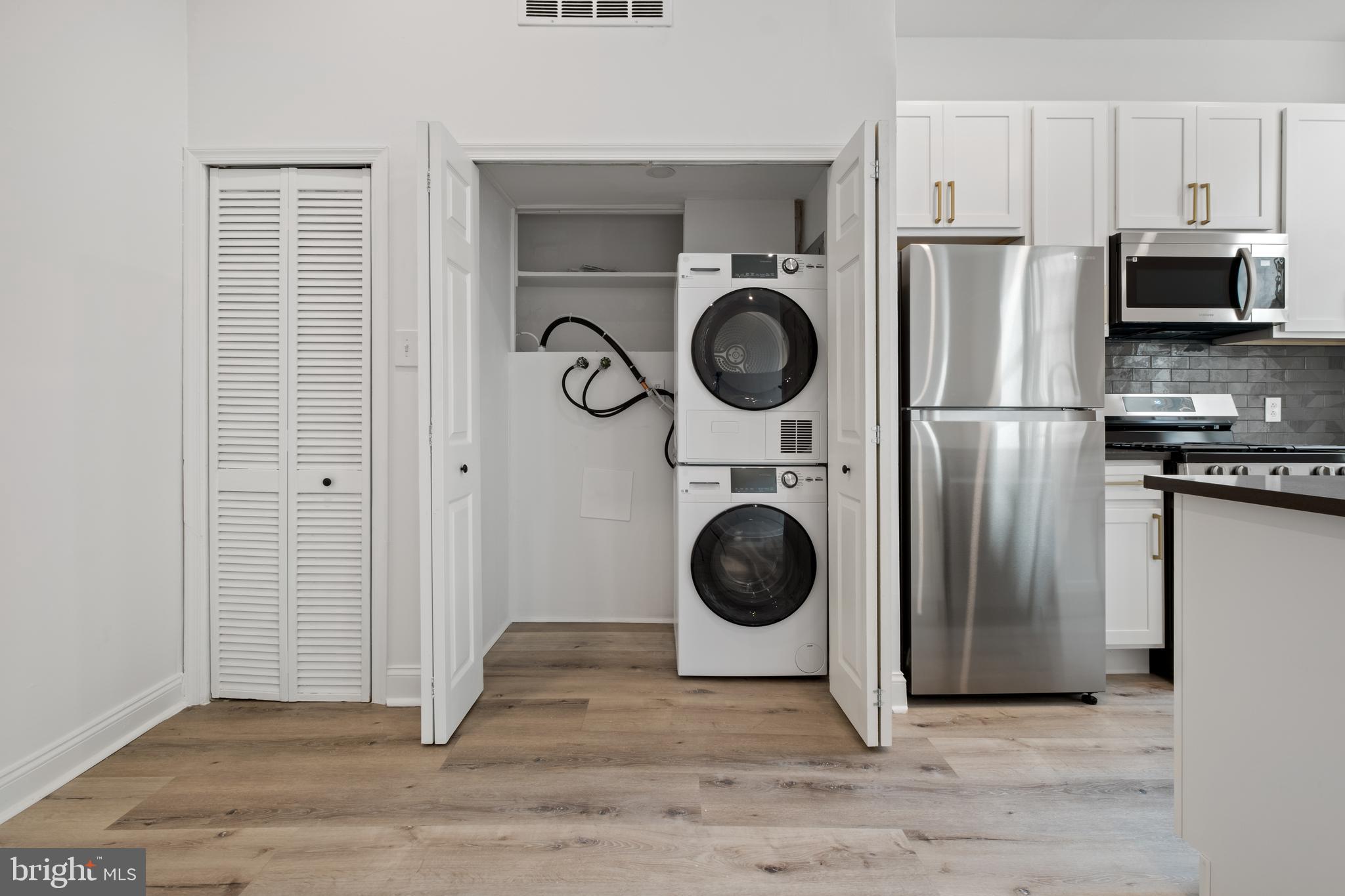 1805 CHESTNUT STREET