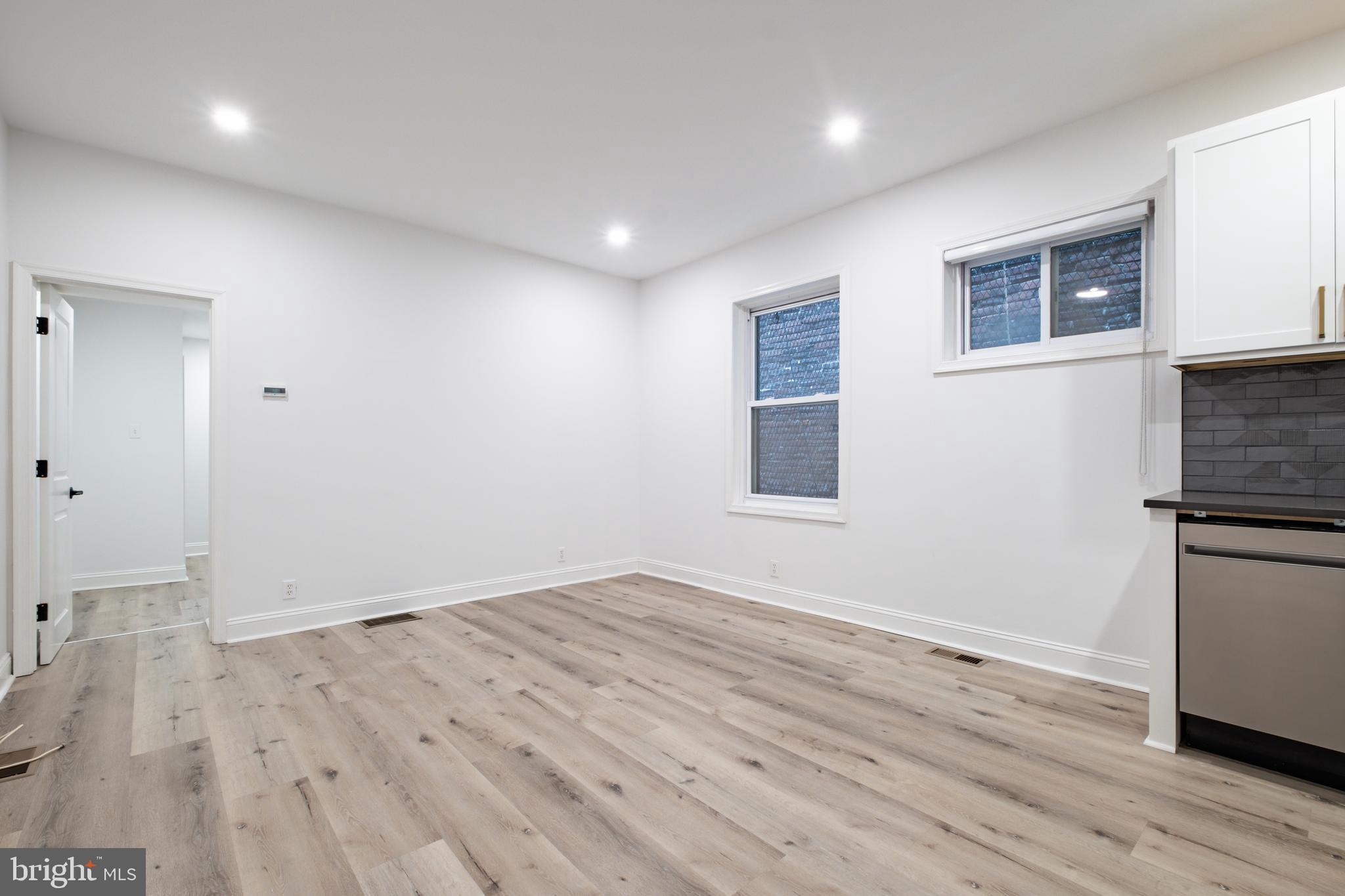 1805 CHESTNUT STREET