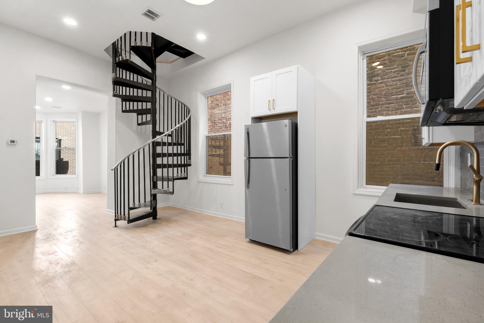 1805 CHESTNUT STREET