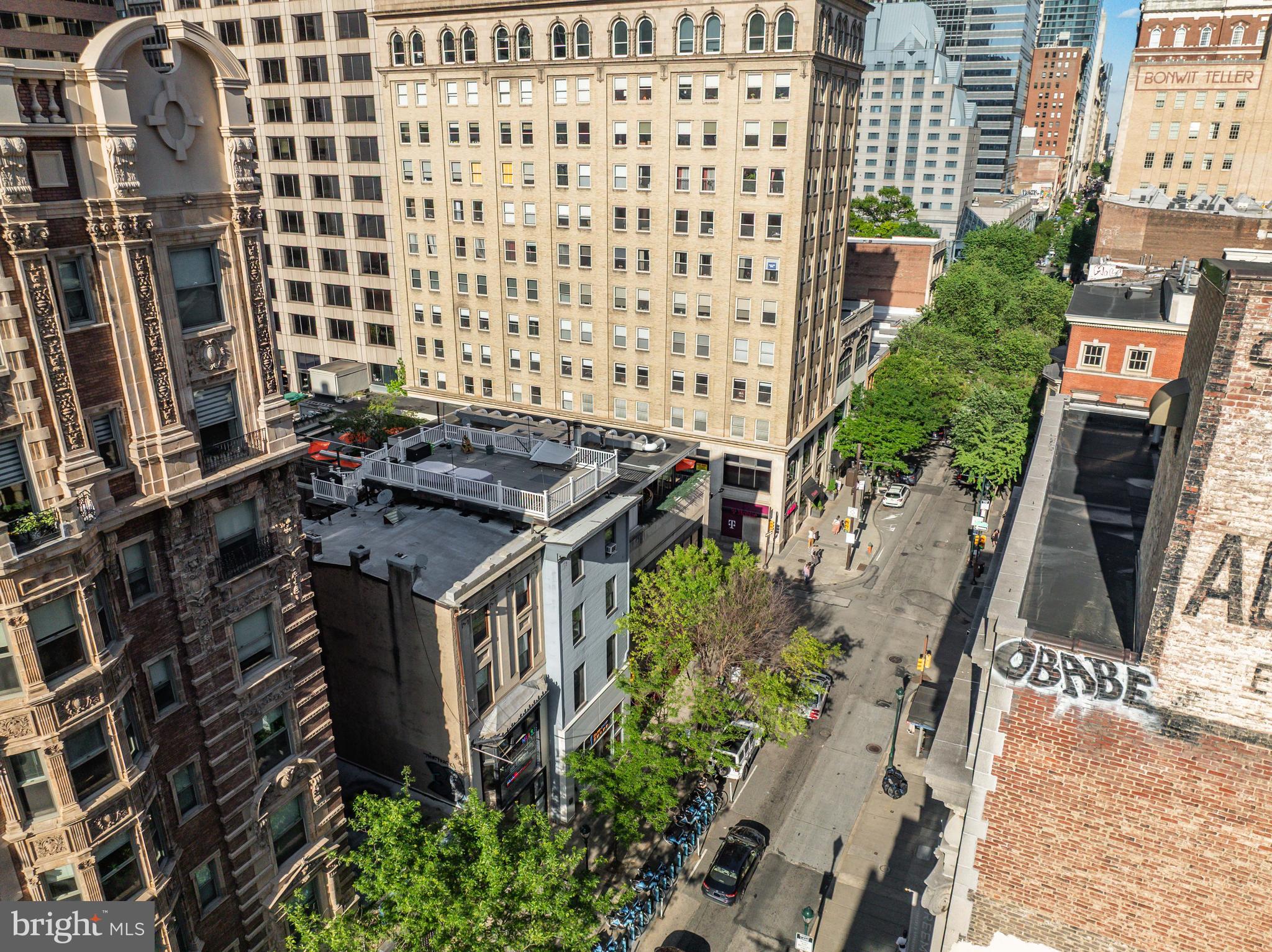 1805 CHESTNUT STREET