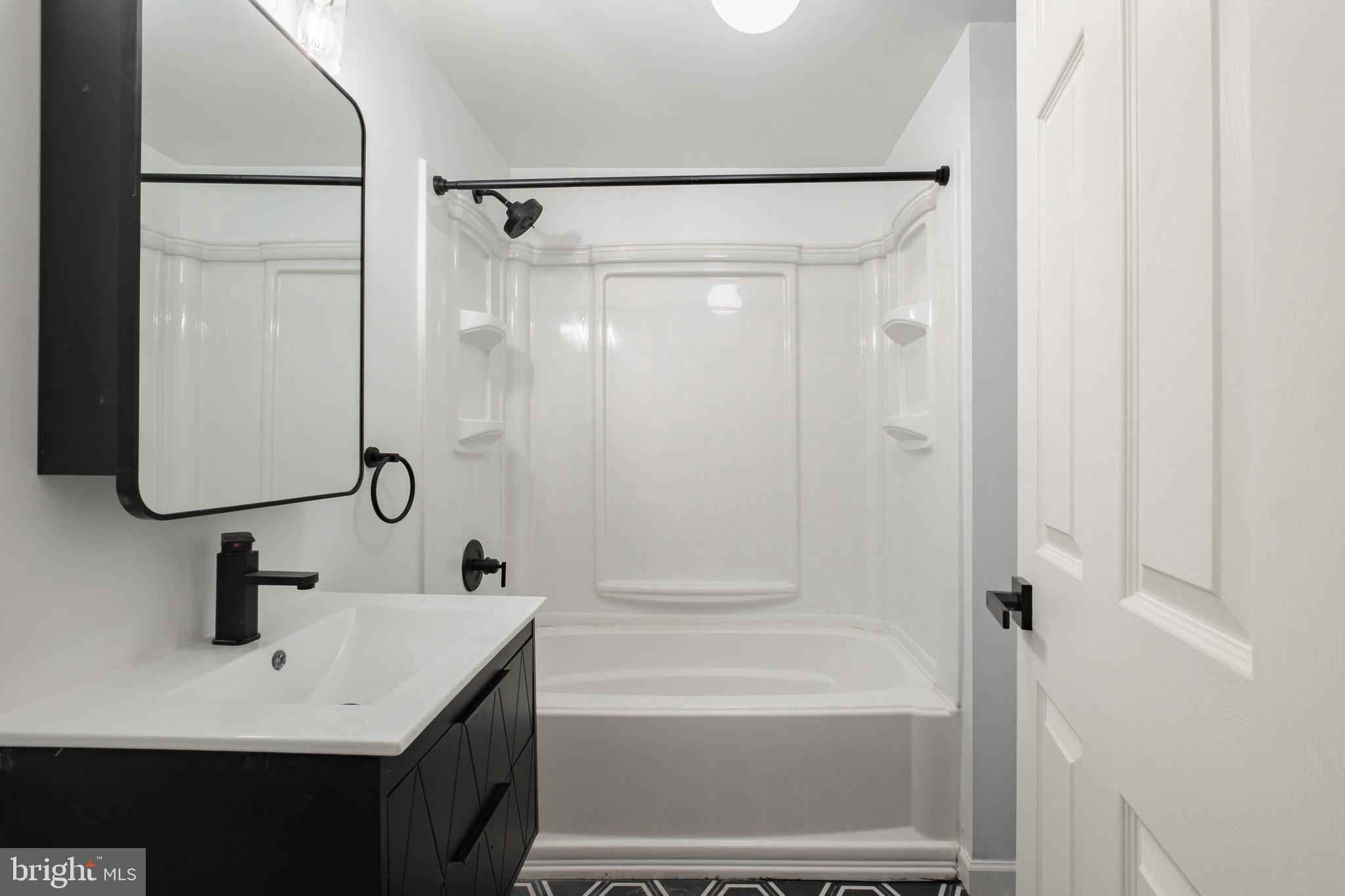 1805 CHESTNUT STREET