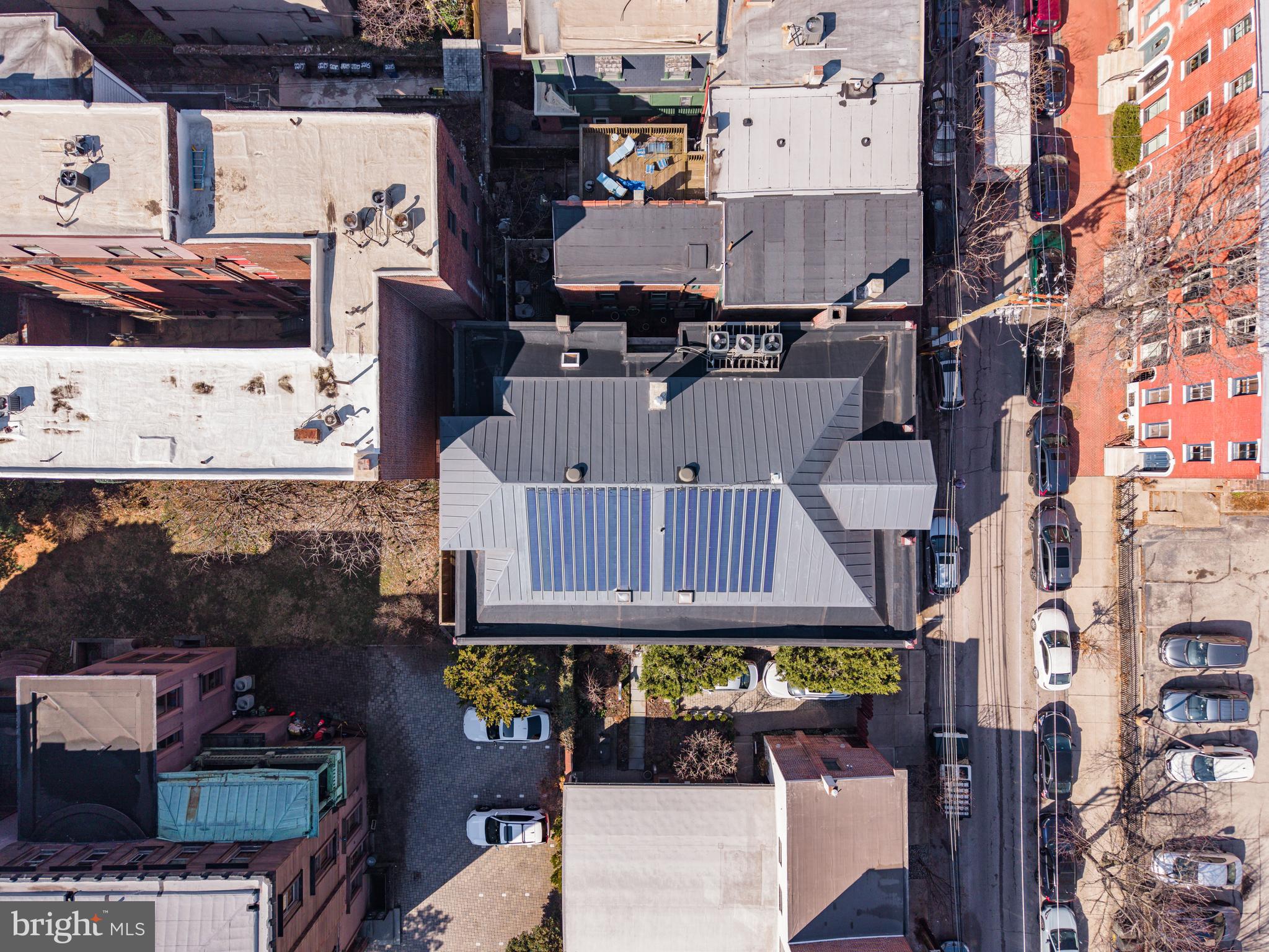 2204 MOUNT VERNON STREET