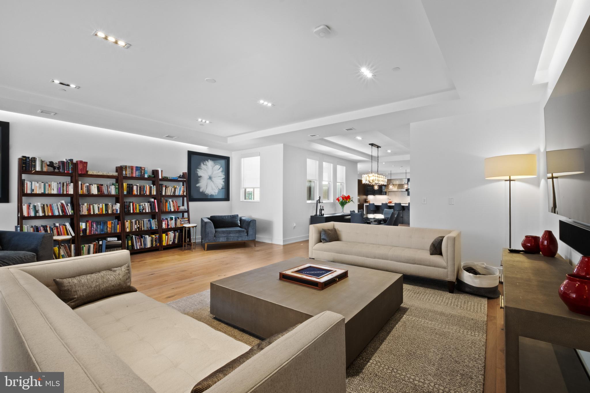 113 ARCH STREET PH2