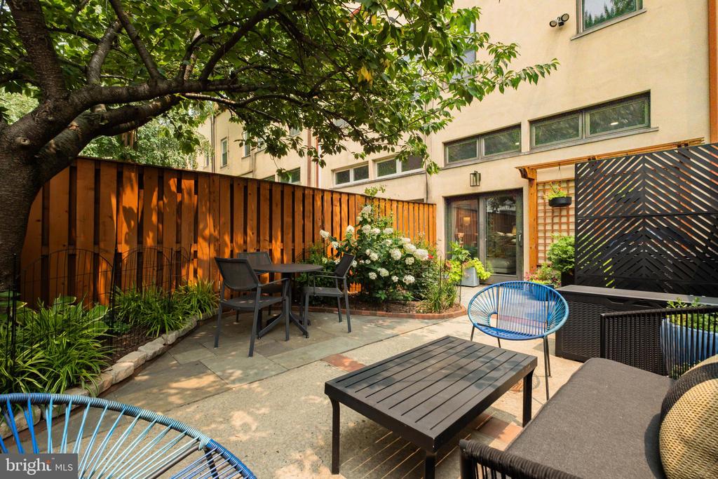 788 N 25TH STREET
