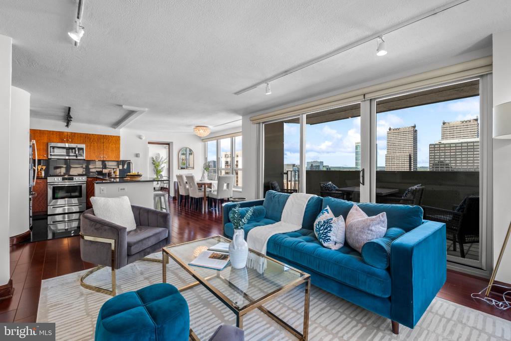 224-26 W RITTENHOUSE SQUARE Unit: 3016