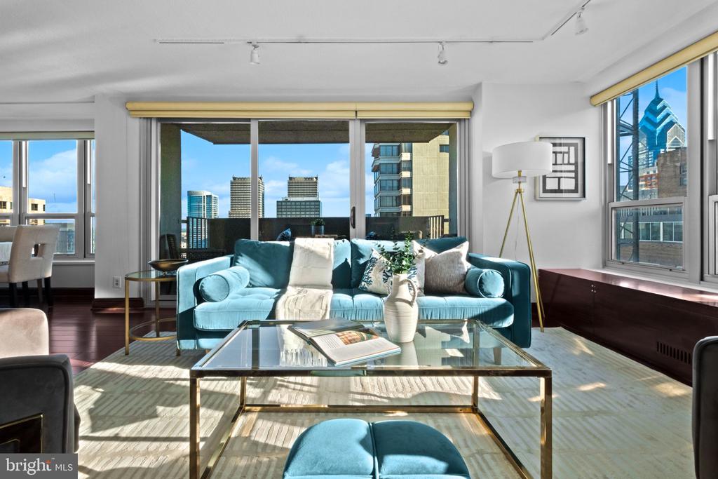 224-26 W RITTENHOUSE SQUARE Unit: 3016