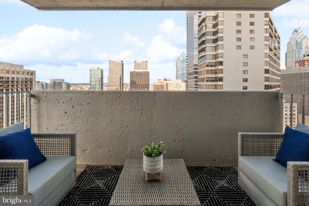 224-26 W RITTENHOUSE SQUARE Unit: 3016