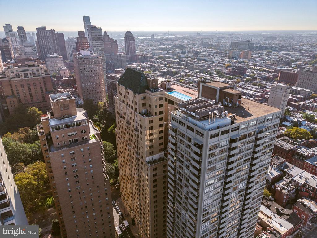 224-26 W RITTENHOUSE SQUARE Unit: 3016