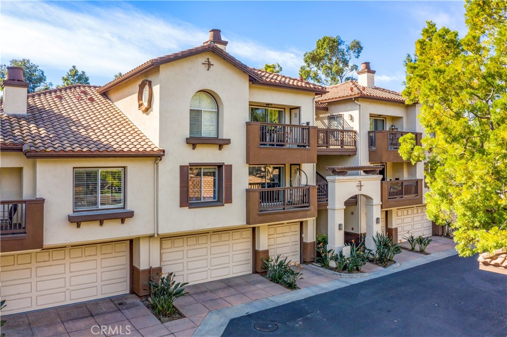 2960 Champion Way Unit: 1606