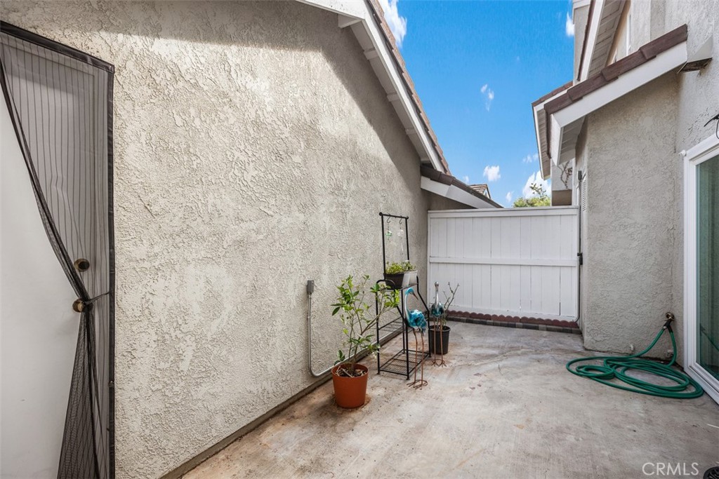 656 Springbrook N 21