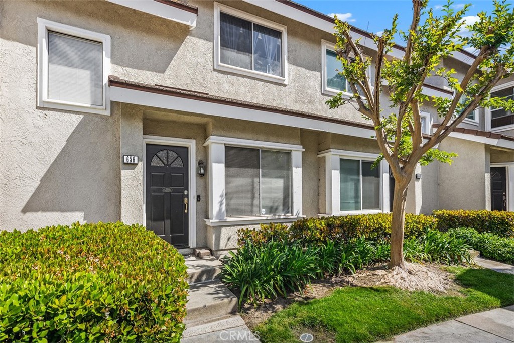 656 Springbrook N 21