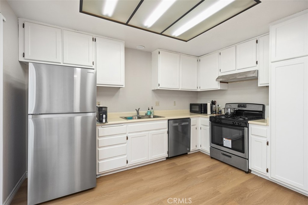 656 Springbrook N 21