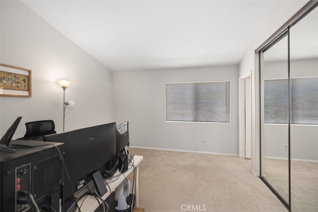 656 Springbrook N 21