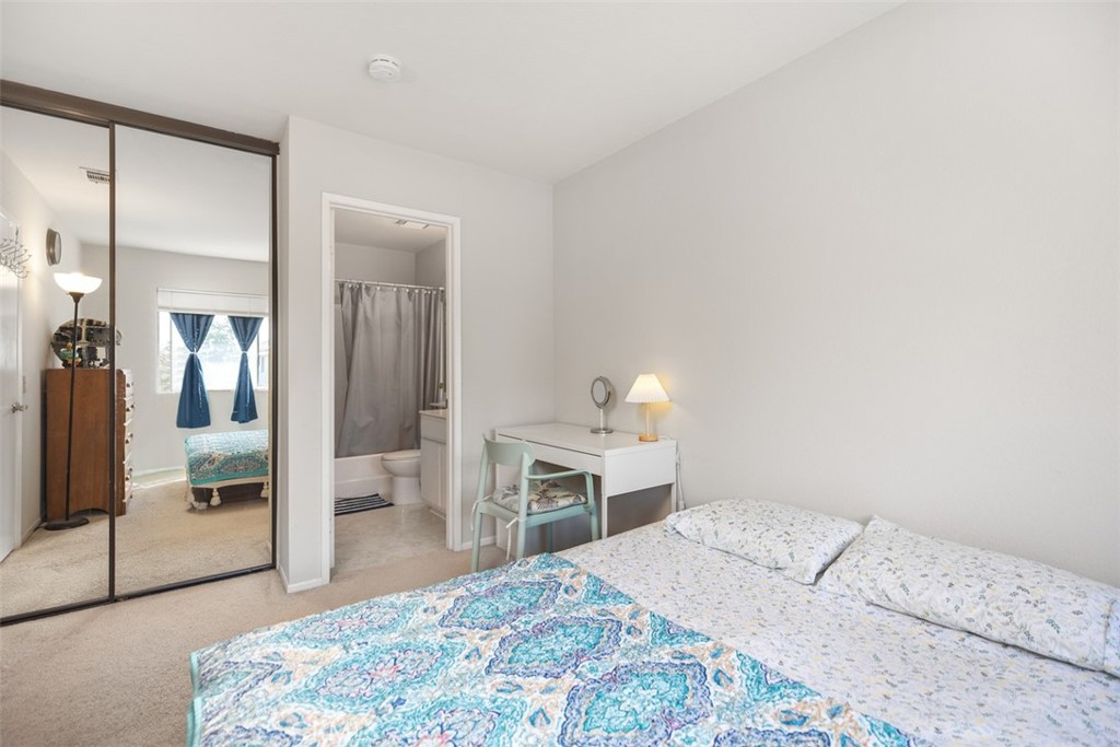 656 Springbrook N 21