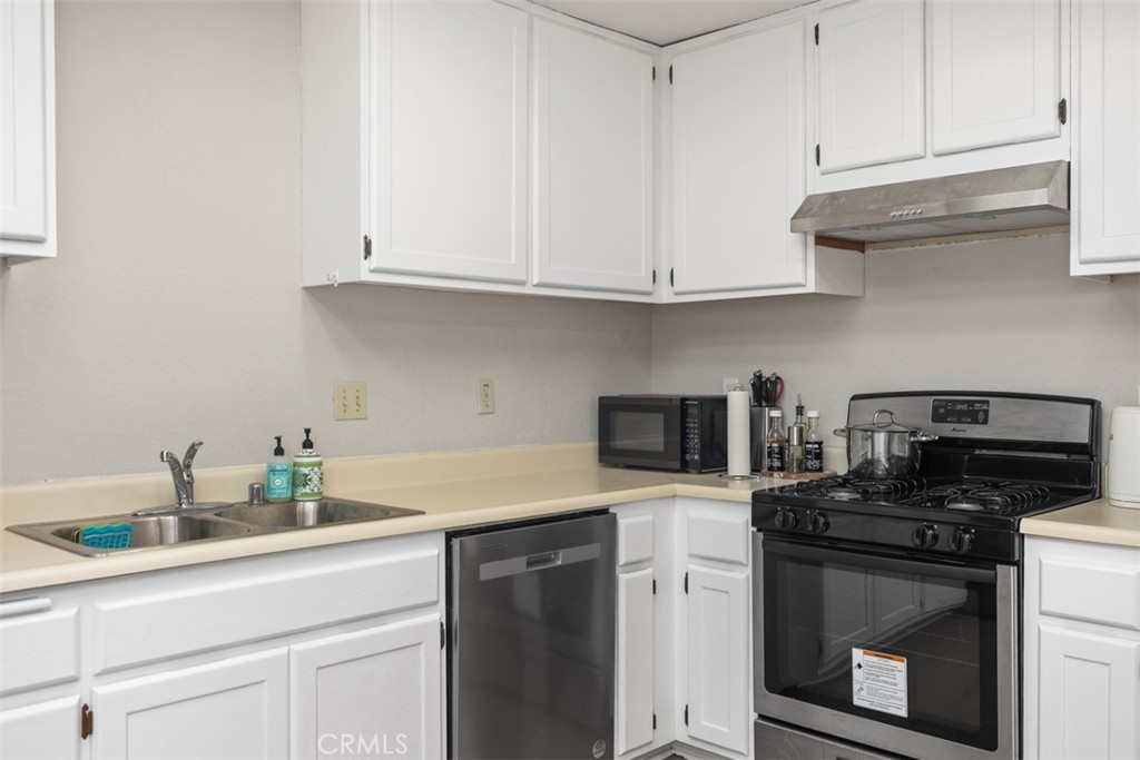 656 Springbrook N 21