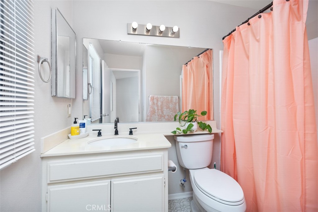 656 Springbrook N 21
