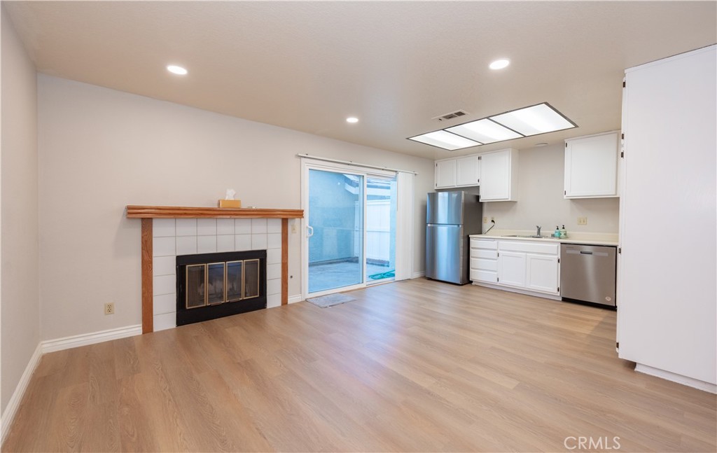 656 Springbrook N 21