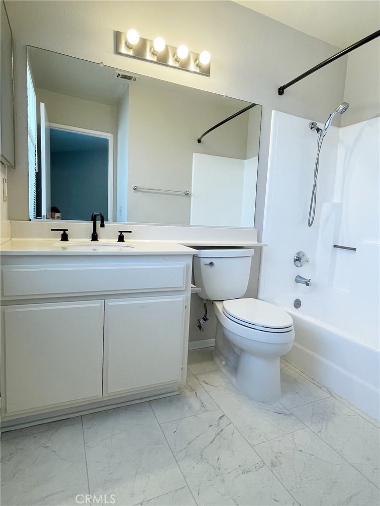 656 Springbrook N 21