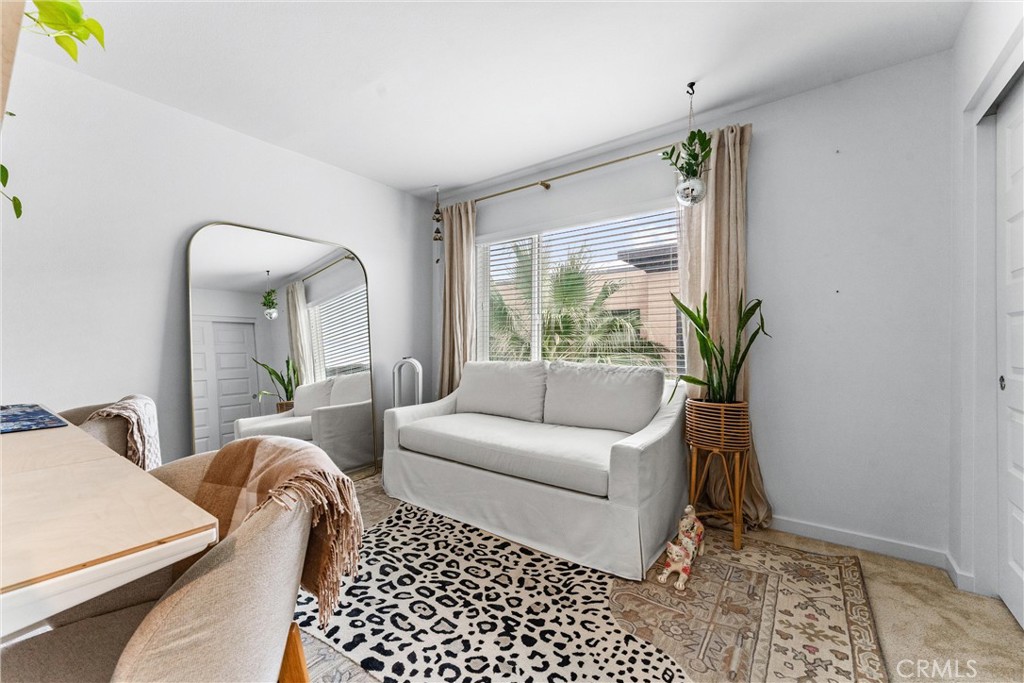 2880 N Glassell Street