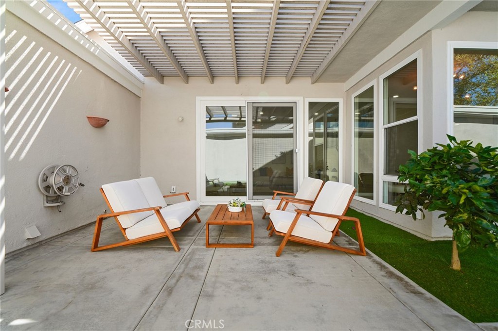 30 Woodland Drive