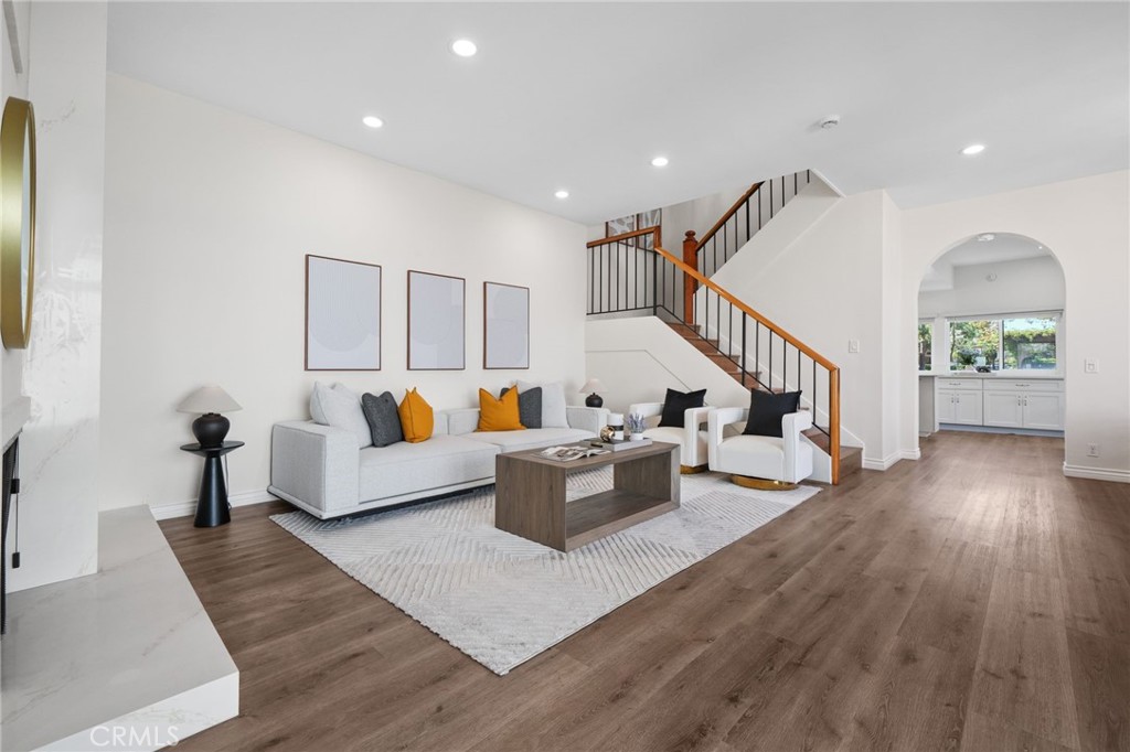30 Woodland Drive