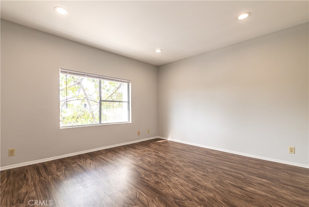 29 Autumn Oak