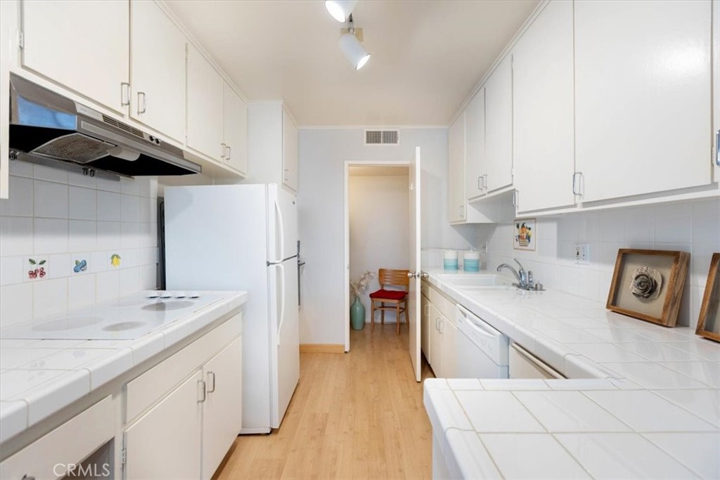 420 S Madison #109 Avenue