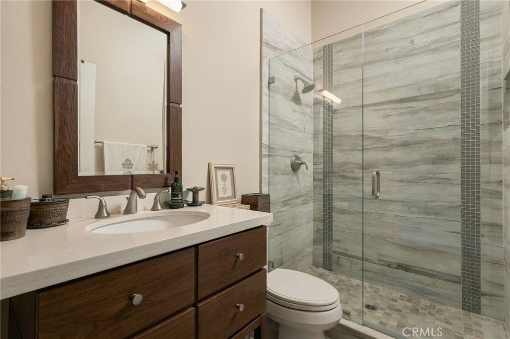 459 S San Vicente