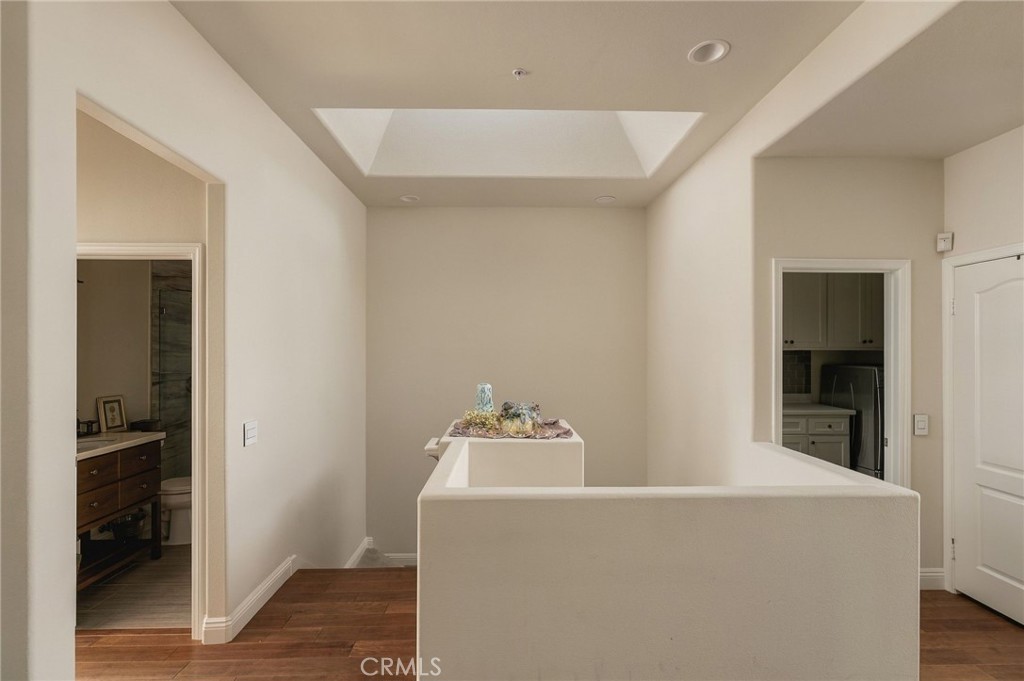 459 S San Vicente
