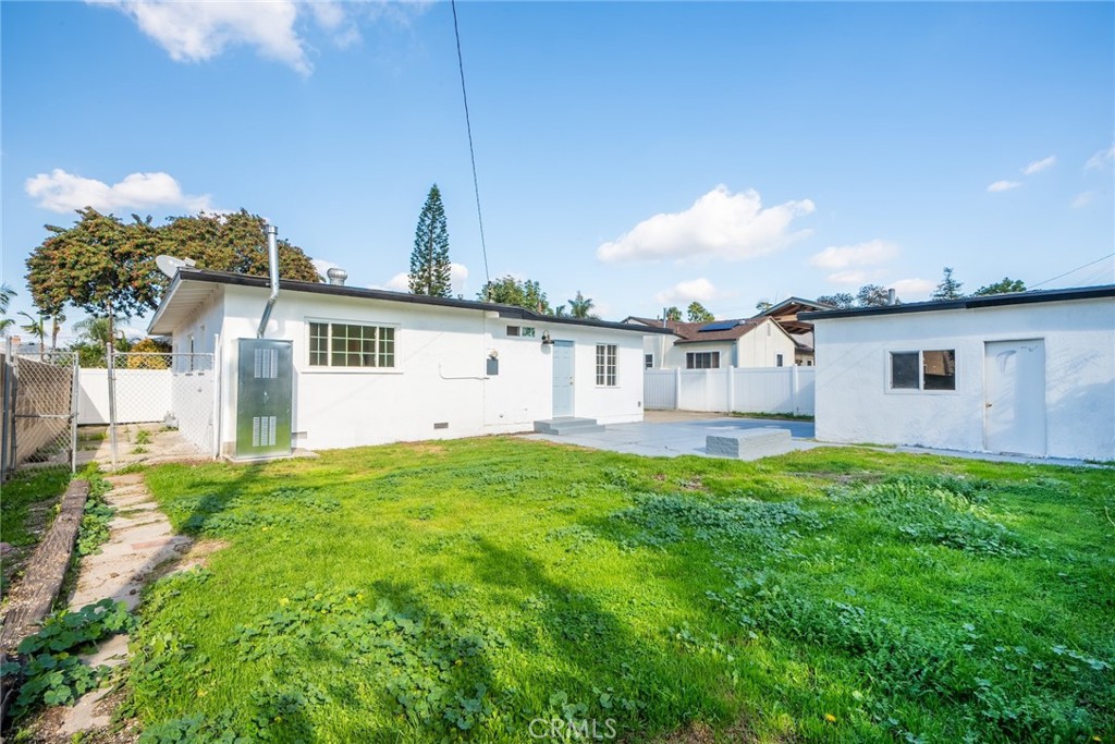 310 W Southgate Avenue