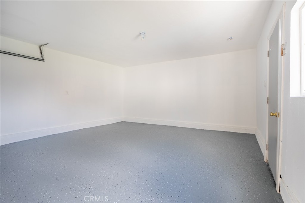 310 W Southgate Avenue