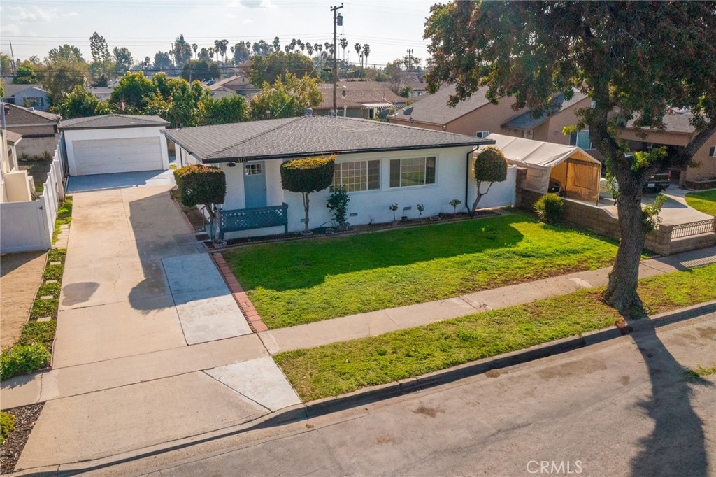 310 W Southgate Avenue