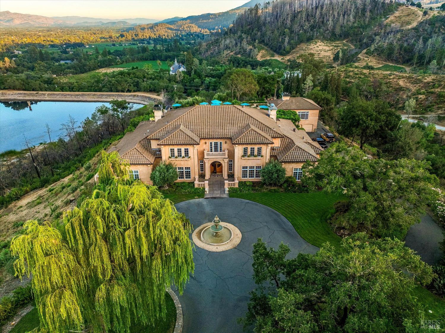 2900 Spring Mountain Rd