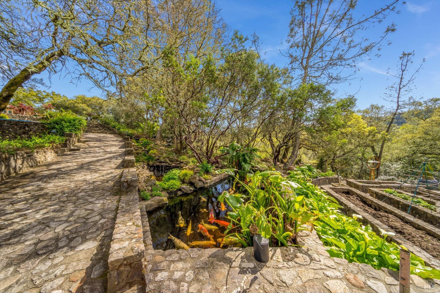 2900 Spring Mountain Rd