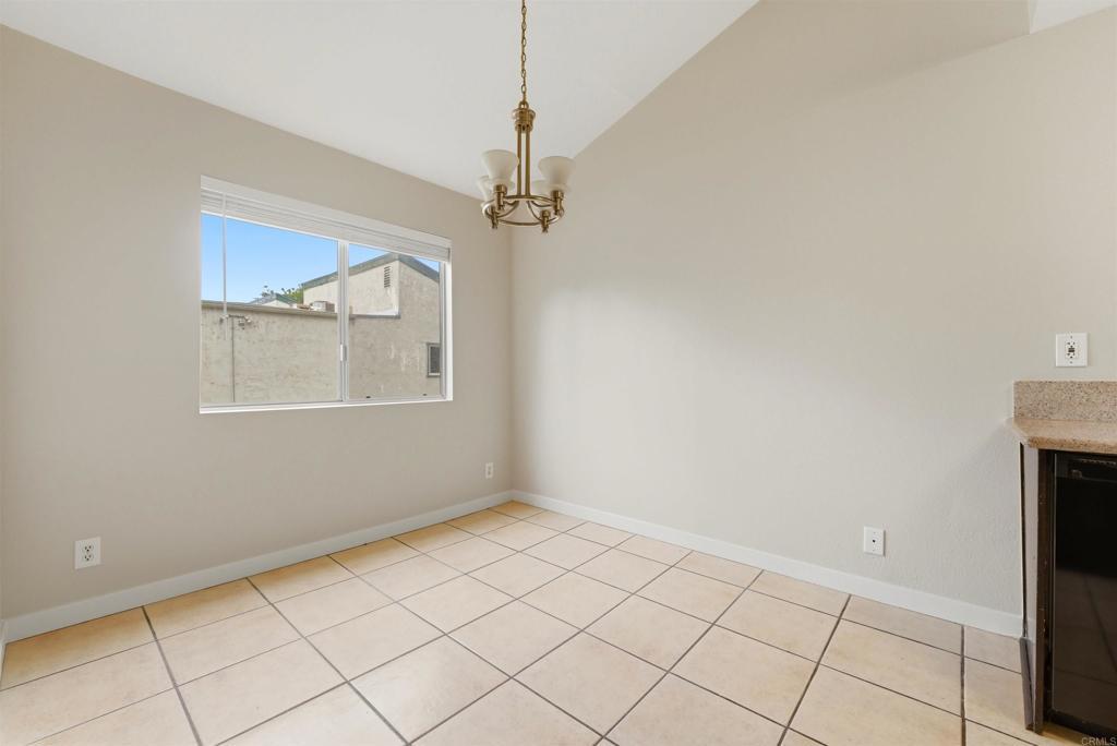 1811 E Grand Avenue 178