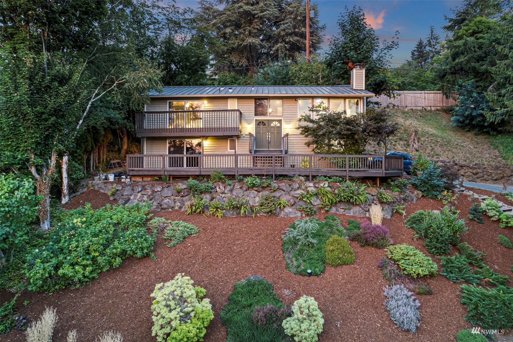 2530 E Phinney Bay Place