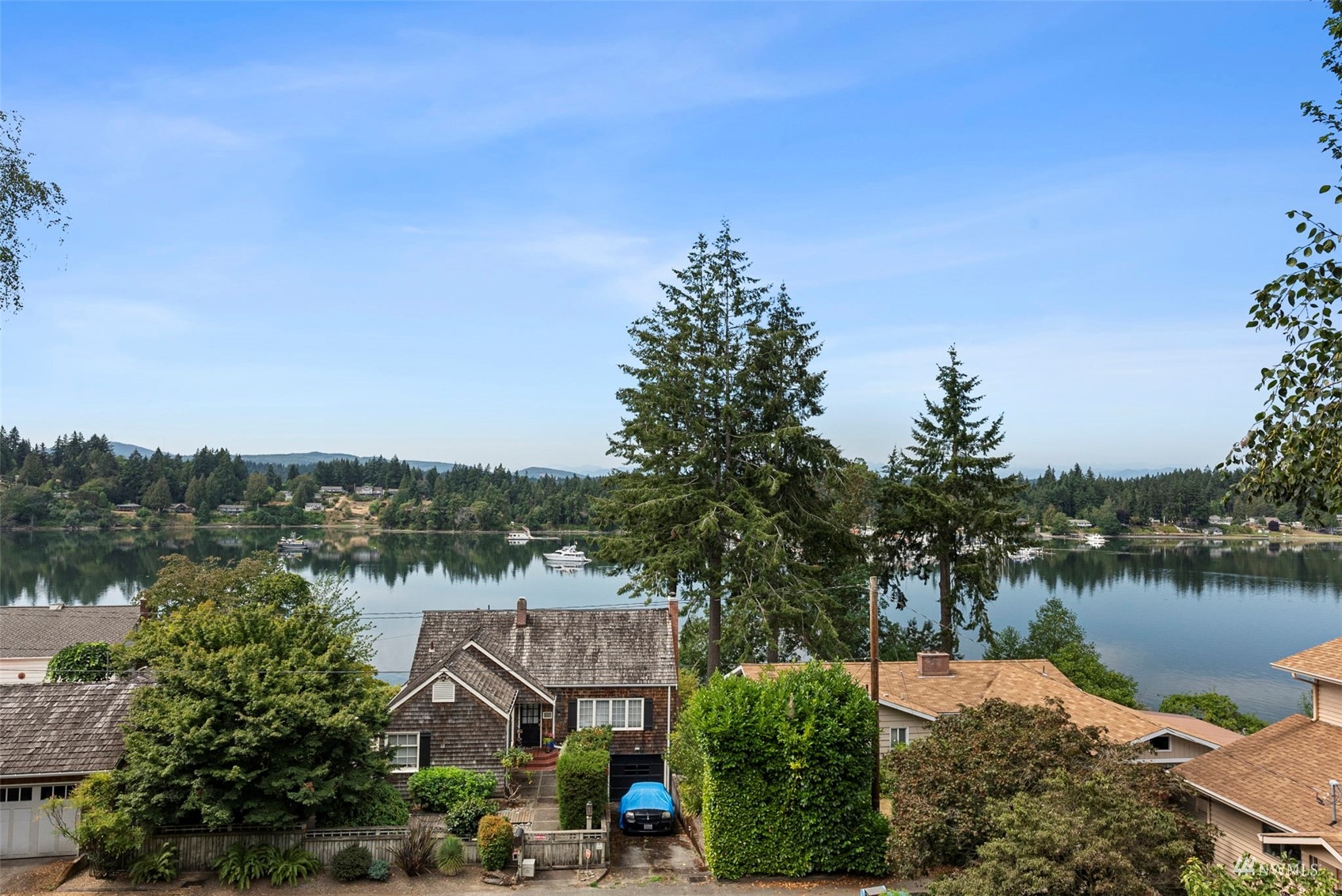 2530 E Phinney Bay Place