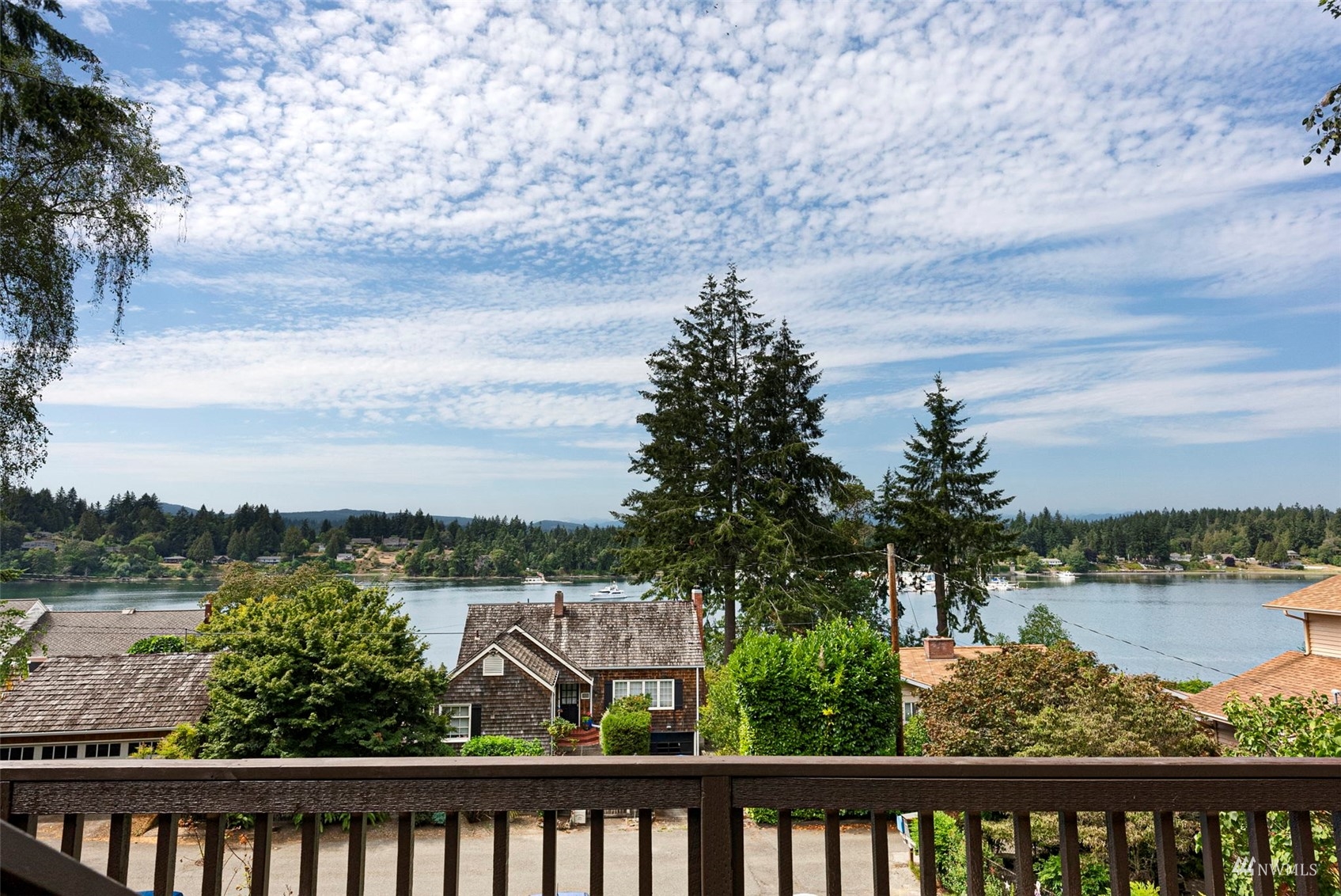 2530 E Phinney Bay Place