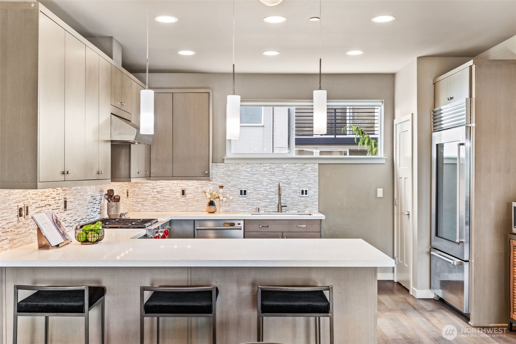 1616 E Yesler Way